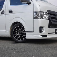 4993 平成30年式 ハイエース スーパーGL ダークプライム　2WD 2,800cc (ディーゼル) 2/5人乗車 1.5万kmのサムネイル