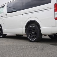 4927 令和4年式 ハイエース スーパーGL ダークプライムⅡ 2WD 2,800cc (ディーゼル) 2/5人乗車 3.0万kmのサムネイル