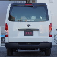 4805　令和6年式　ハイエース　DX　2WD　2000cc　ガソリン車　6人乗り　39kmのサムネイル