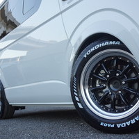 4627　令和4年式　ハイエース　ワゴン　GL　2WD　2700cc　ガソリン車　10人乗り　0.5万km　ベッドキットⅣ架装のサムネイル