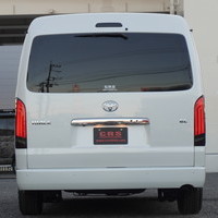 4627　令和4年式　ハイエース　ワゴン　GL　2WD　2700cc　ガソリン車　10人乗り　0.5万km　ベッドキットⅣ架装のサムネイル