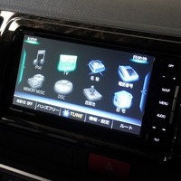 5026  令和2年式 トヨタ ハイエース スーパーGL ダークプライムⅡ 2WD 2,000cc(ガソリン車）2.9万kmのサムネイル