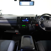 5009  令和3年式 トヨタ ハイエース スーパーGL ダークプライムⅡ 2WD 2,800cc(ディーゼル車）3.8万kmのサムネイル