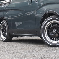 4743　キャラバン　GRANDプレミアムGX　2WD　2000cc　ガソリン車　5人乗りのサムネイル