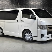 4839 令和4年式 ハイエース スーパーGL ダークプライムⅡ 2WD 2,000cc (ガソリン車) 2/5人乗車 3.9万kmのサムネイル