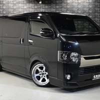 4631　平成31年式 ハイエース スーパーGL ダークプライムⅡ 2WD 2,000cc (ガソリン車) 5人乗車　4.4万kmのサムネイル