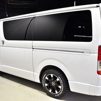 5001.令和3年式 ハイエース スーパーGL ダークプライムⅡ4WD ディーゼル車 走行1.5万キロ 検査1年付きのサムネイル