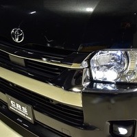 4978.令和5年式 ハイエース ワイド スーパーGL ダークプライムⅡ 2WD 2,800㏄ ディーゼル車 走行3.8万キロ 検査１年付きのサムネイル