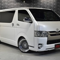 5026  令和2年式 トヨタ ハイエース スーパーGL ダークプライムⅡ 2WD 2,000cc(ガソリン車）2.9万kmのサムネイル