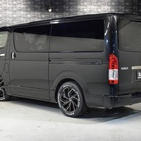 4847 令和4年式 ハイエース スーパーGL ダークプライムⅡ 2WD 2,000cc (ガソリン車)  2/5人乗車 3.9万kmのサムネイル