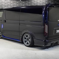 4702 令和1年式 ハイエース スーパーGL ダークプライムⅡ　2WD 2,000cc (ガソリン) 2/5人乗車 9.3万kmのサムネイル