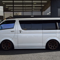 5012 令和5年式 ハイエース スーパーGL ダークプライムⅡ 2WD 2,800cc (ディーゼル車) 2/5人乗車 3.2万kmのサムネイル