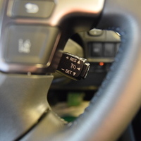 4980　令和5年式　ハイエース　スーパーGL　ダークプライムⅡ　2WD　2000cc　ガソリン車　5人乗り　1.4万km　のサムネイル