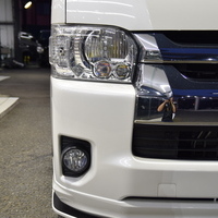 4956　平成31年式　ハイエース　ワゴン　GL　内装アレンジ車両　2WD　2700cc　（ガソリン）　10人乗り　3.3万kmのサムネイル
