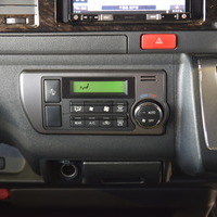 4863 令和2年式 ハイエース スーパーGL ダークプライムⅡ　2WD 2,800cc (ディーゼル車) 5人乗車 6.5万kmのサムネイル