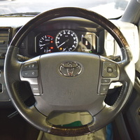 4863 令和2年式 ハイエース スーパーGL ダークプライムⅡ　2WD 2,800cc (ディーゼル車) 5人乗車 6.5万kmのサムネイル