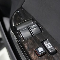 4839 令和4年式 ハイエース スーパーGL ダークプライムⅡ 2WD 2,000cc (ガソリン車) 2/5人乗車 3.9万kmのサムネイル