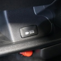 4839 令和4年式 ハイエース スーパーGL ダークプライムⅡ 2WD 2,000cc (ガソリン車) 2/5人乗車 3.9万kmのサムネイル
