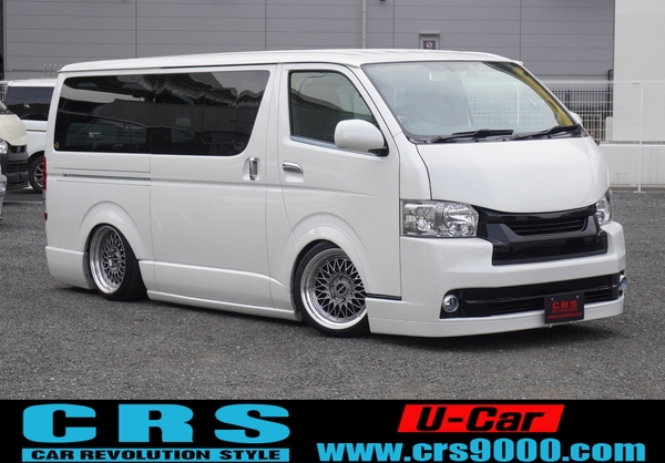 5057　令和1年式　ハイエース　スーパーGL　ダークプライムⅡ　2WD　2800cc　ディーゼル車　5人乗り　8.8万kmのサムネイル