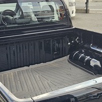 4996　令和6年式　ハイラックス　Z “GR SPORT”　4WD　2400cc　ディーゼル車　5人乗り　500kmのサムネイル