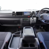 5195 平成29年式 レジアスエース スーパーGL ダークプライム 2WD 3,000cc (ディーゼル) 2/5人乗車 7.0万kmのサムネイル