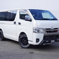 5194 令和4年式 ハイエース スーパーGL ダークプライムⅡ 2WD 2,000cc (ガソリン車) 2/5人乗車 0.9万kmのサムネイル