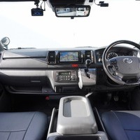 4836 令和3年式 ハイエース スーパーGL ダークプライムⅡ 2WD 2,000cc (ガソリン車) 2/5人乗車 36,700kmのサムネイル
