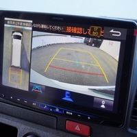 5018 令和6年式 ハイエース スーパーロング DX-GL PKG 4WD 2,800cc (ディーゼル) 2/5人乗車 660kmのサムネイル