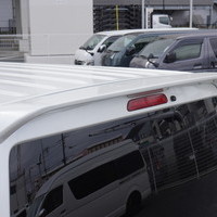 4961　令和4年式　ハイエース　スーパーGL　ダークプライムⅡ　2WD　2000cc　ガソリン車　5人乗り　8.0万kmのサムネイル