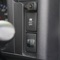 3688　平成31年式　サクシード　HYBRID　TX　2WD　1500cc　ハイブリッド車　5人乗り　7万kmのサムネイル
