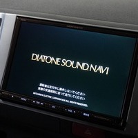 3941 平成30年 ハイエース DX セドナ タイプⅢ  全塗装済 内装架装車 2,000cc (ガソリン車) 3/6人乗り 4.1万kmのサムネイル