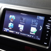 5025 平成26年式 レジアスエース スーパーGL  4WD 3,000cc (ディーゼル車) 2/5人乗車 5.6万kmのサムネイル