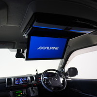 5025 平成26年式 レジアスエース スーパーGL  4WD 3,000cc (ディーゼル車) 2/5人乗車 5.6万kmのサムネイル