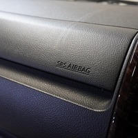 4870　平成31年式 トヨタ ハイエース スーパーGL 50周年アニバーサリー　2WD 2,700cc(ガソリン車）7.3万kmのサムネイル