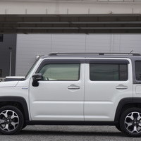 5003　令和4年式　ハスラー　特別仕様車　Jスタイル　2WD　660cc　4人乗り　5.5万kmのサムネイル