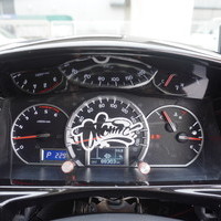 5057　令和1年式　ハイエース　スーパーGL　ダークプライムⅡ　2WD　2800cc　ディーゼル車　5人乗り　8.8万kmのサムネイル
