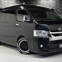 4872  令和4年式 トヨタ ハイエース ワゴンGL 2WD 2,700cc(ガソリン車）6.57万kmのサムネイル