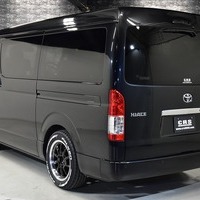 4872  令和4年式 トヨタ ハイエース ワゴンGL 2WD 2,700cc(ガソリン車）6.57万kmのサムネイル