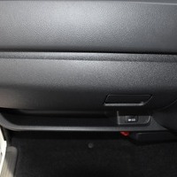 5037.令和5年式 ハイエース スーパーGL 2WD 2,000cc ガソリン車 走行40キロ 検査1年付きのサムネイル