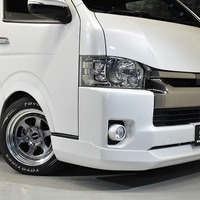 5011  令和1年式 トヨタ ハイエース スーパーGL ダークプライム 2WD 2,800cc(ディーゼル車）2/5人乗車 3.1万kmのサムネイル
