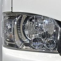 5011  令和1年式 トヨタ ハイエース スーパーGL ダークプライム 2WD 2,800cc(ディーゼル車）2/5人乗車 3.1万kmのサムネイル