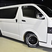 5061.平成30年式 ハイエース スーパーGL 2WD 2,000cc ガソリン車 走行1.9万キロ 検査1年付きのサムネイル