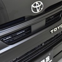 4847 令和4年式 ハイエース スーパーGL ダークプライムⅡ 2WD 2,000cc (ガソリン車)  2/5人乗車 3.9万kmのサムネイル