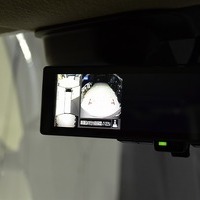 4829.令和7年式 キャラバン グランドプレミアムGX 2WD 2,000cc ガソリン車 走行7キロ　新車未登録のサムネイル