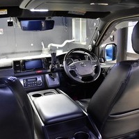 5050.令和4年式 ハイエース スーパーGL ダークプライムⅡ 2WD 2,800cc ディーゼル車 走行2.4万キロ 車検令和7年8月のサムネイル