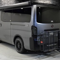 5056 令和3年式 日産 キャラバン グランドプレミアムGX 2WD 2,000cc (ガソリン車) 2/5人乗車 7,800kmのサムネイル