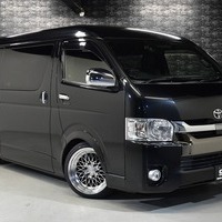 4870　平成31年式 トヨタ ハイエース スーパーGL 50周年アニバーサリー　2WD 2,700cc(ガソリン車）7.3万kmのサムネイル