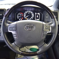 4775 令和4年式 ハイエース スーパーGL ダークプライムⅡ 2WD 2,800cc (ディーゼル車) 2/5人乗車 1.7万kmのサムネイル