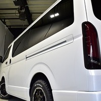5037.令和5年式 ハイエース スーパーGL 2WD 2,000cc ガソリン車 走行40キロ 検査1年付きのサムネイル