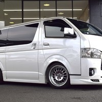 5021 令和3年式 ハイエース スーパーGL ダークプライムⅡ 2WD 2,000cc (ガソリン車) 2/5人乗車 4.7万kmのサムネイル